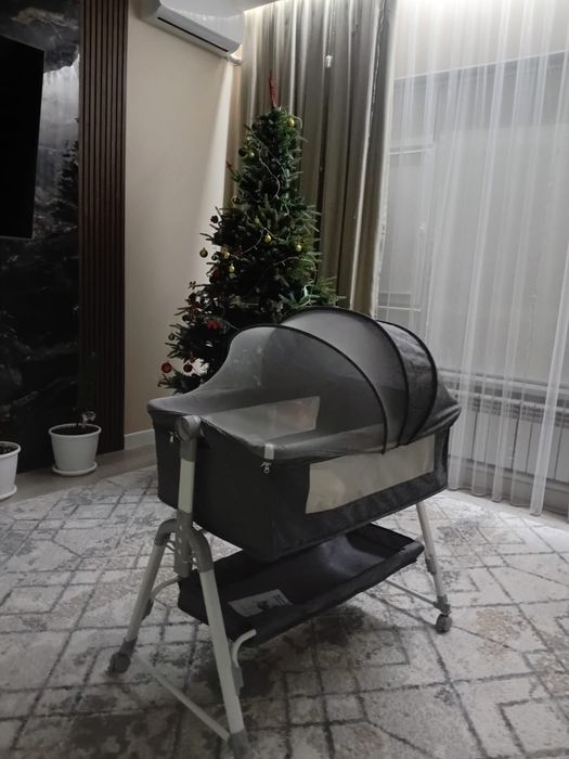 Продам манеж в отличном состоянии