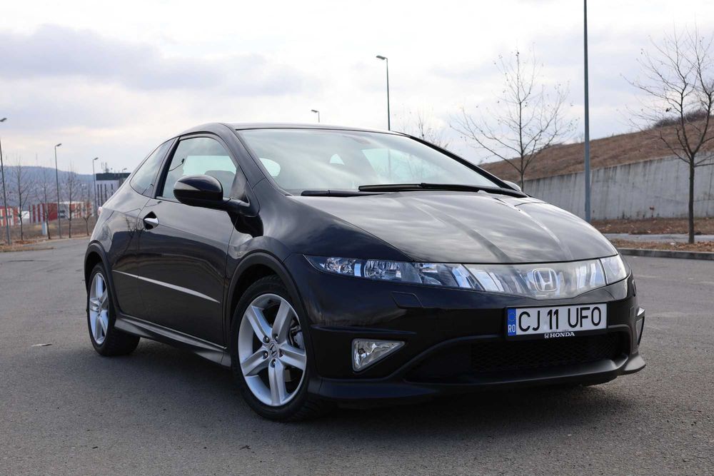 Honda Civic Type S 1.8 140cp, Ambreaj nou, 2 seturi anvelope