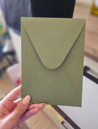 Масленозелени пликове за покани