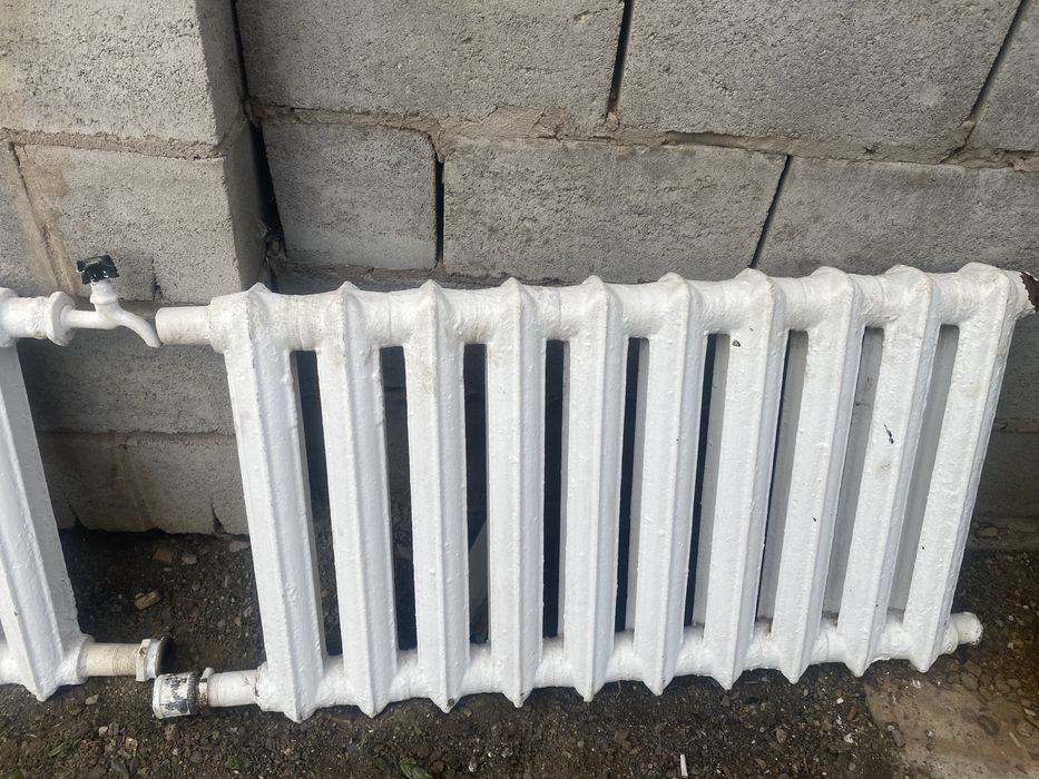 Продается чугунные батареи