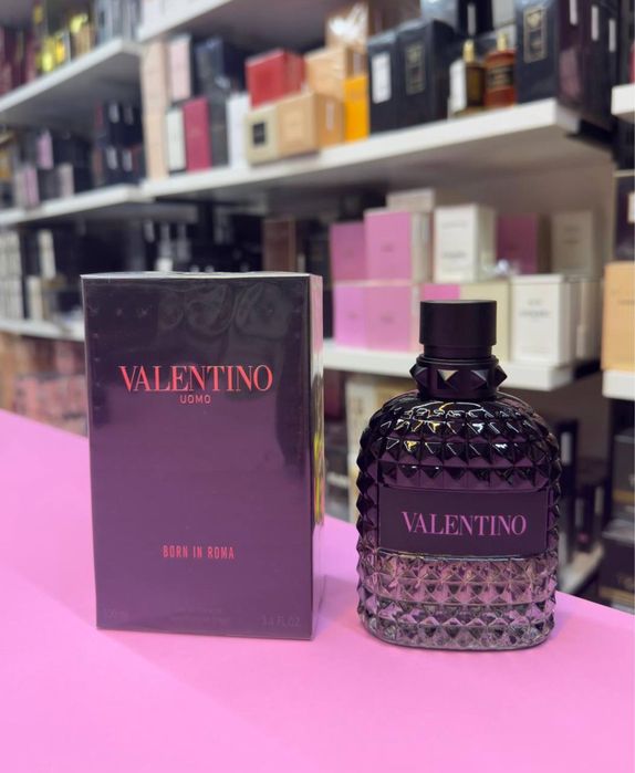 Valentino born in roma uomo
