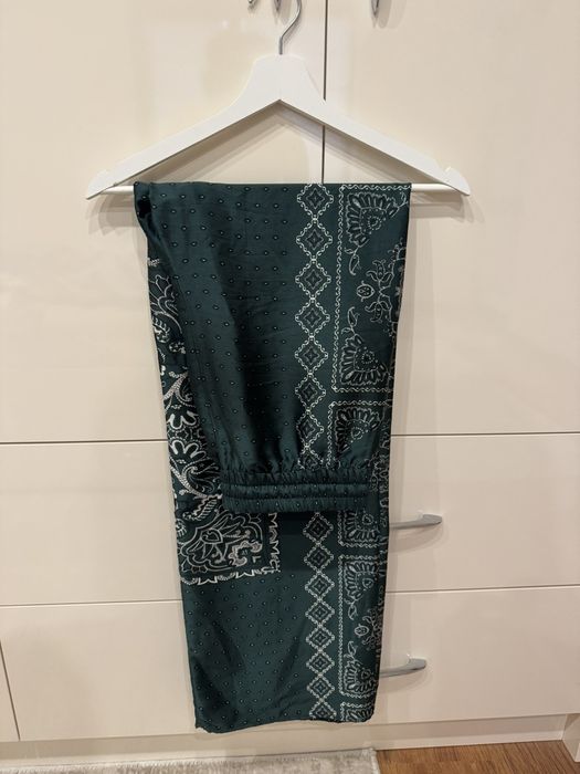 Дамски сатенен панталон Zara