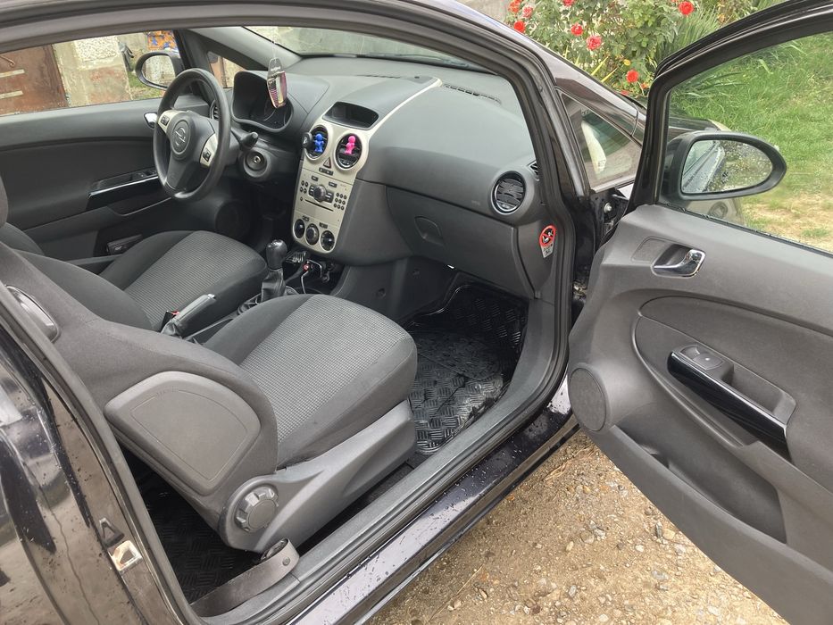 vand opel corsa d