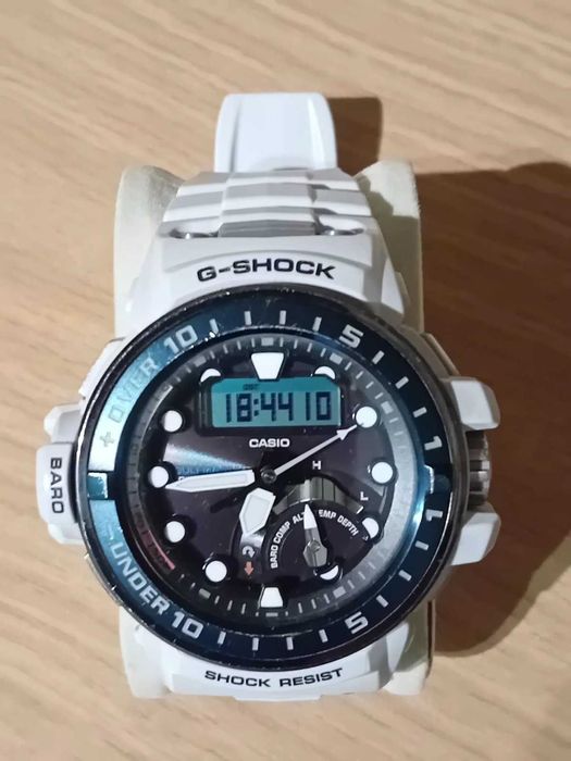 Колекция от дайвър часовници