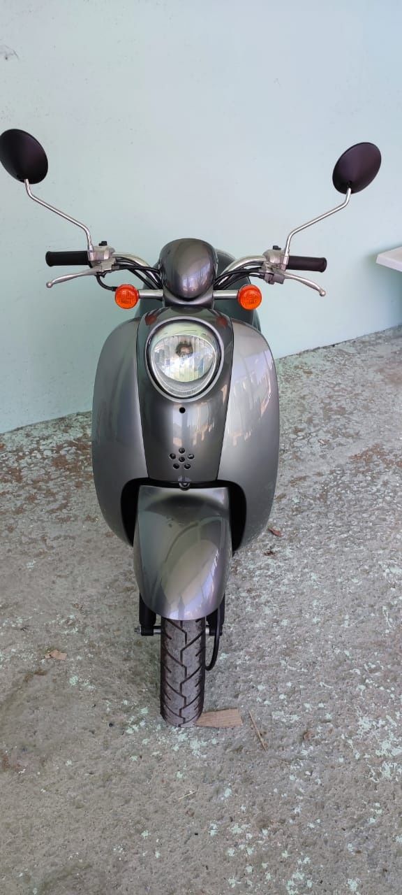 Скутер Honda Scoopy