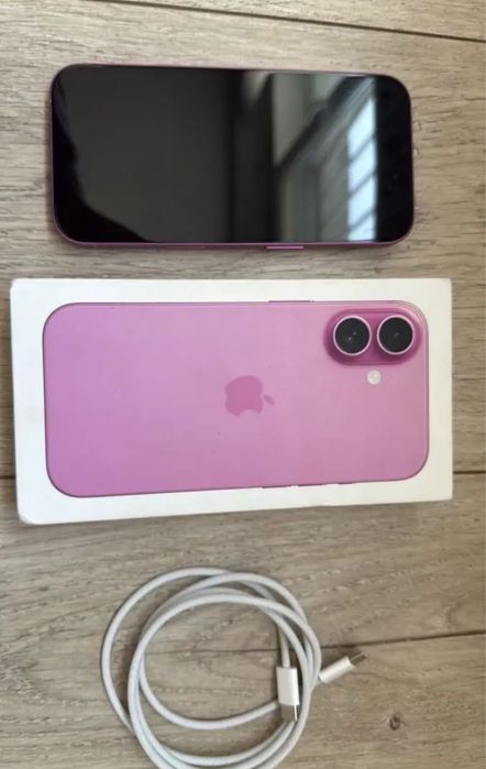 Айфон 16 128gb розовый