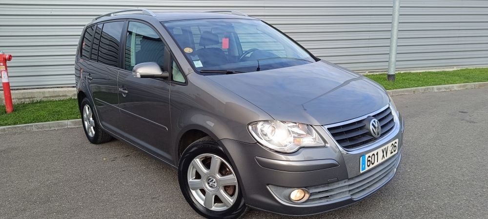 VW Touran Facelift 2008 1.9 Tdi Bxe Fara filtru 5locuri  6 trepte