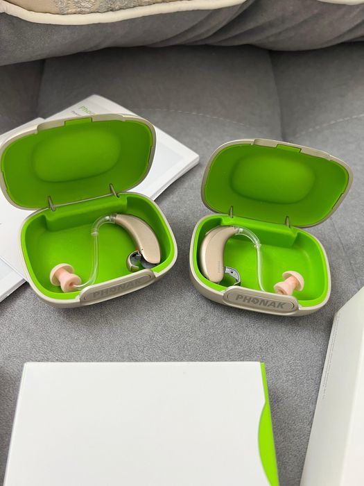 Слуховой аппарат швейцарского бренда Phonak Naída M30-SP