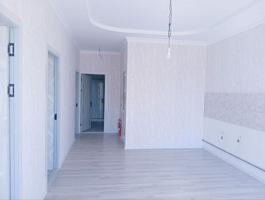 Куктеракдан утганда Генерал мактаб кучада 1.5 сотиг 4 хона сотилади