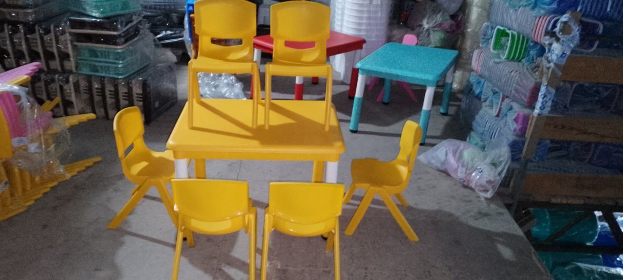Bogʻcha uchun plastmassa stol stullar qulay sifatli detiski stol stull