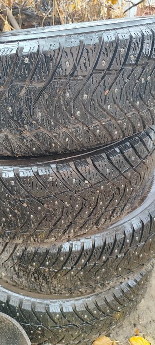 Шины зимние шипованный YOKOHAMA 225-60 R17 17