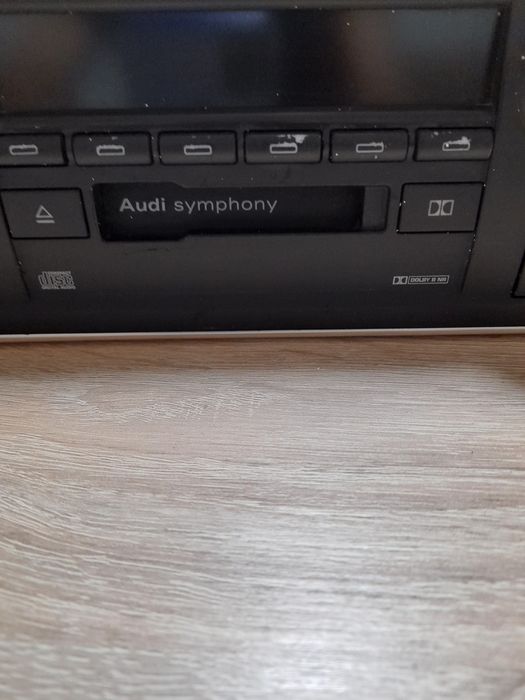 CD радио за Audi symphony