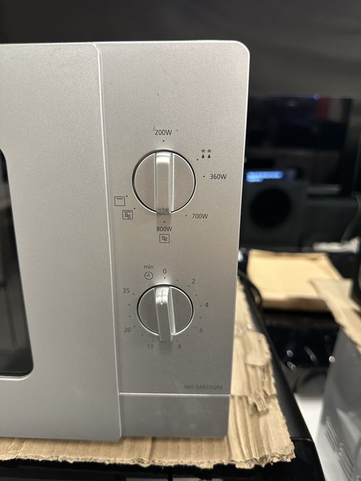 Cuptor Microunde + Grill Panasonic  NN‑GM23QM