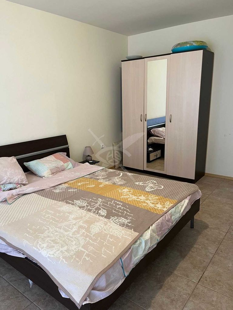 Продава се Двустаен апартамент в к.к. Слънчев бряг - 70 кв.м за 886 €/кв.м - Снимка #4