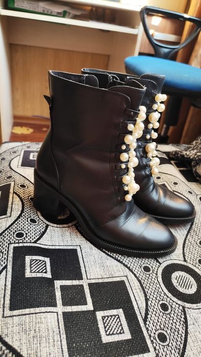 Сапожки осенние 38 р.сапоги зимние  , натуральная кожа