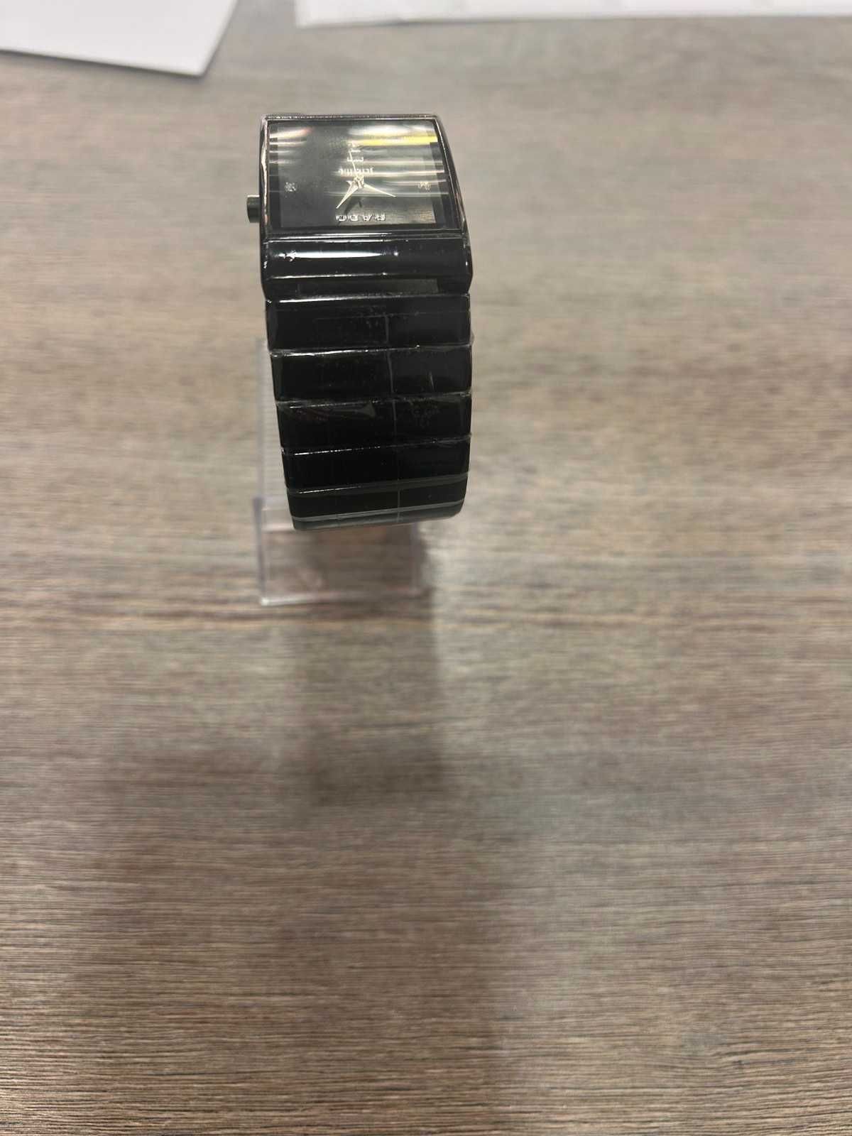 Продавам мъжки часовник RADO JUBILE