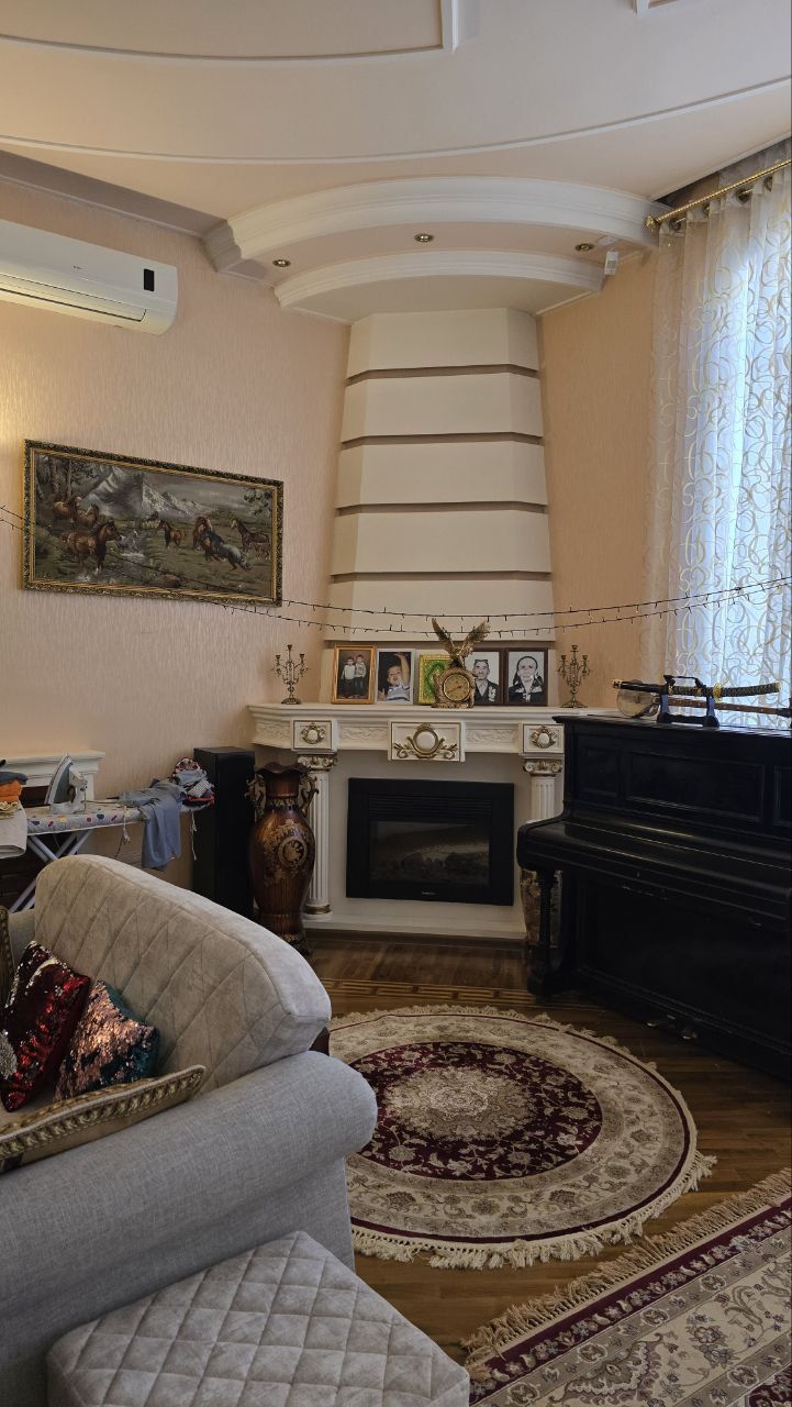 Продам большой дом в Чирчике