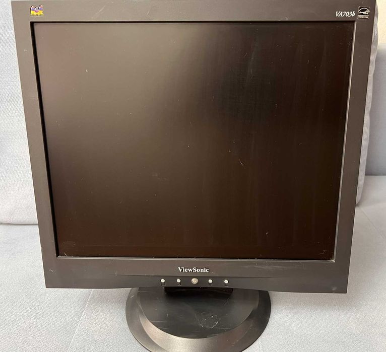 Монитор ViewSonic 17 дюймов