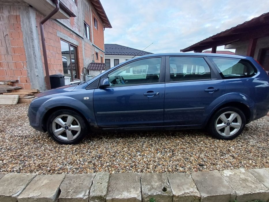 Vând Ford Focus 2005 sau schimb pe motocicleta sau atv