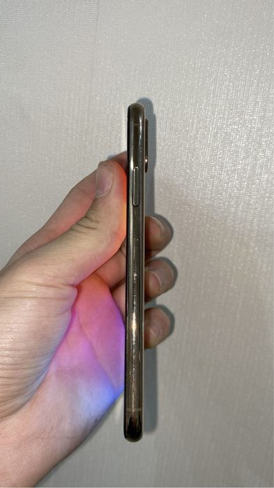 iPhone Xs 64gb продам