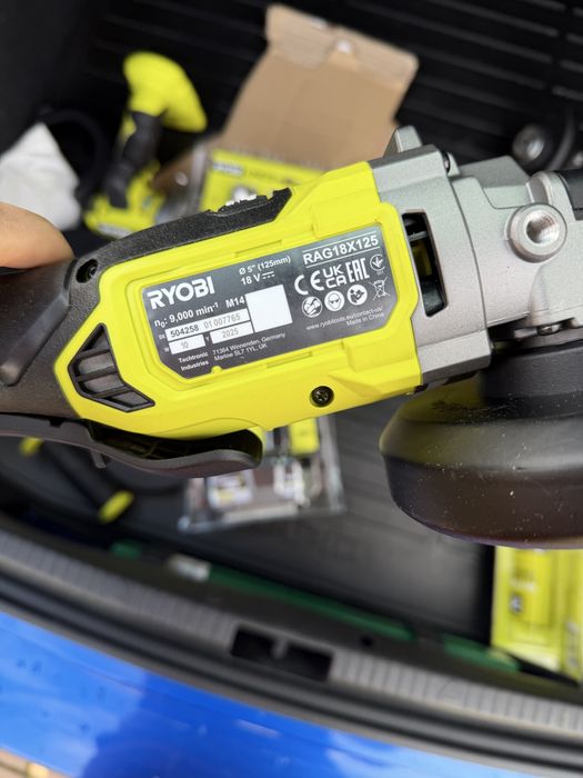 Ryobi-Polizor unghiular 18V ONE+™