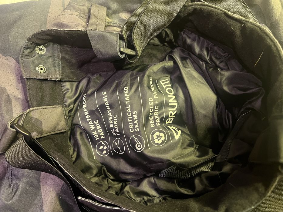 Грейка на BRUNOTTI  цвят камуфлашжен