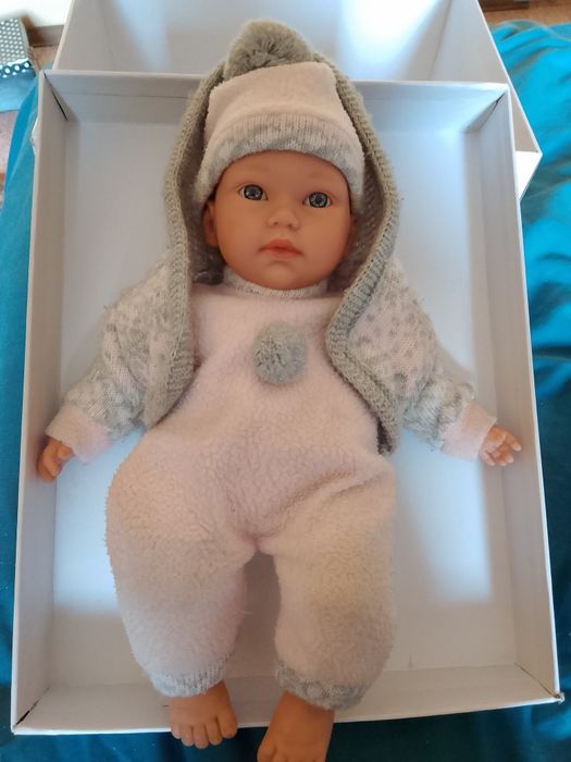 Кукла пупс, Лоренс.