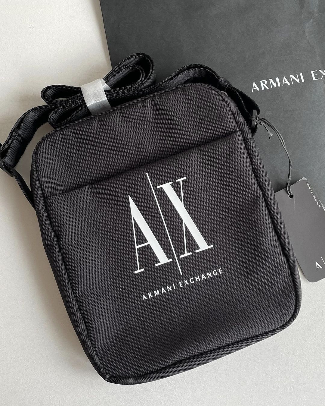 Мужская сумка/барсетка из новой коллекции бренда Armani Exchange