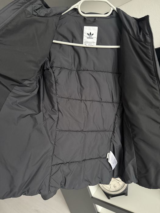 Дамско яке Adidas