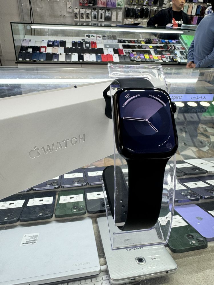 Apple Watch seris 8/45 black 96%