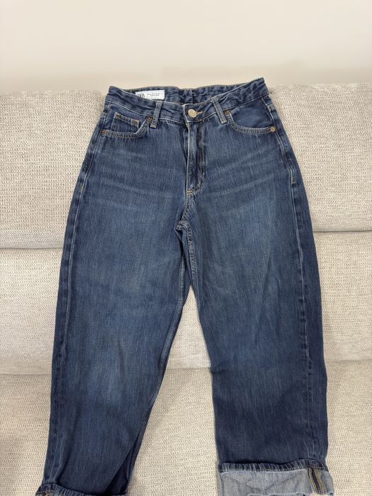 3 чифта дънки Bershka , Zara