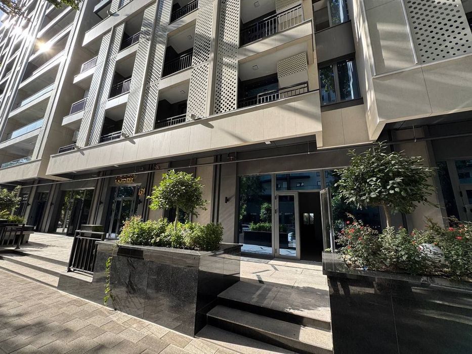 Аренда помещения в Imperial club city 
Алайский рынок 372 м²