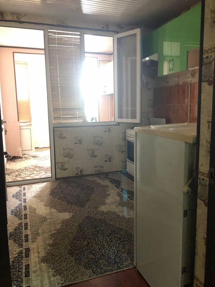 Куйлук 1.   1/2. Килинган 4 чи этаж 300$