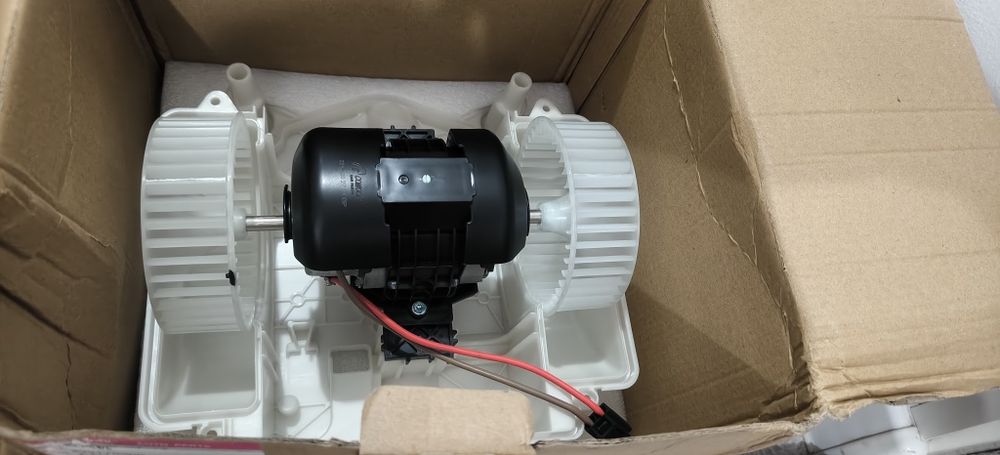 Моторчик печки Мерседес w221 w216