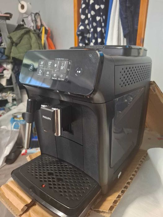 Filtrul de cafea automat Philips Series 1200 EP1220/00