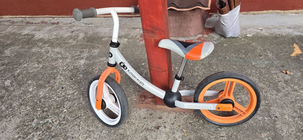 Bicicleta Kinderkraft fara pedale