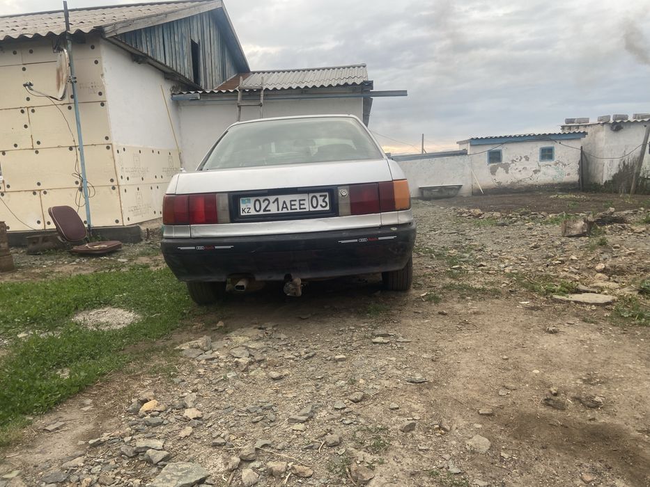 Ауди 80б3 на разбор на полном ходу