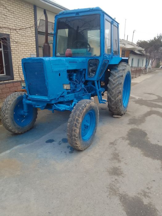 Belarus traktor sotiladi arzon narxda