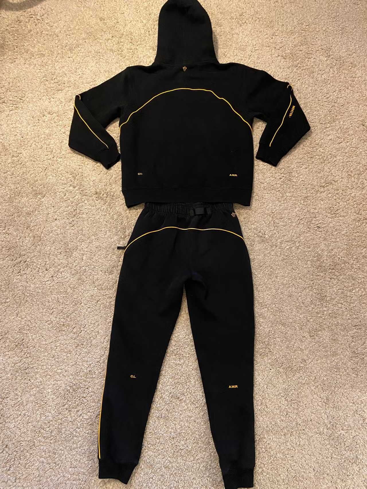 Продавам мъжки екип Nike x Nocta  долнище и суичър, размер ХЛ/Л.