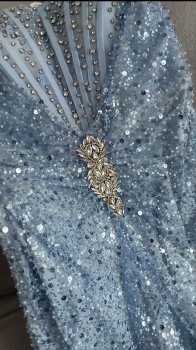 Rochie albastră (baby blue) bijuterie/ paiete/ mărgele de ocazie/ nașa