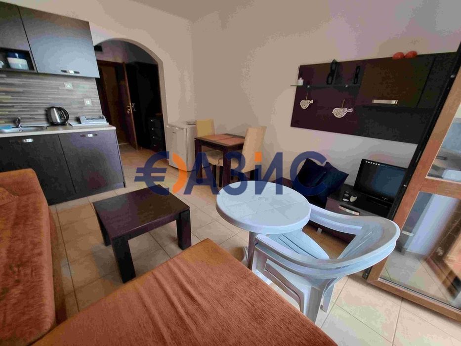 Продава се Едностаен апартамент в к.к. Слънчев бряг - 33 кв.м за 1546 €/кв.м - Снимка #4