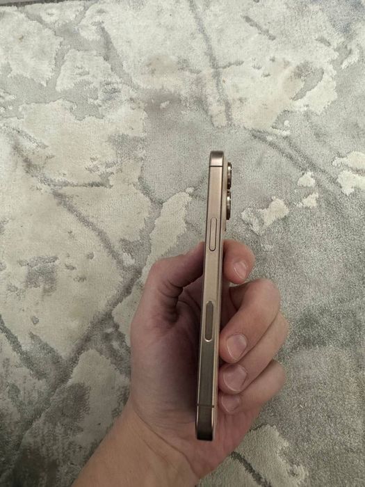 iPhone 16 pro desert 256 sim