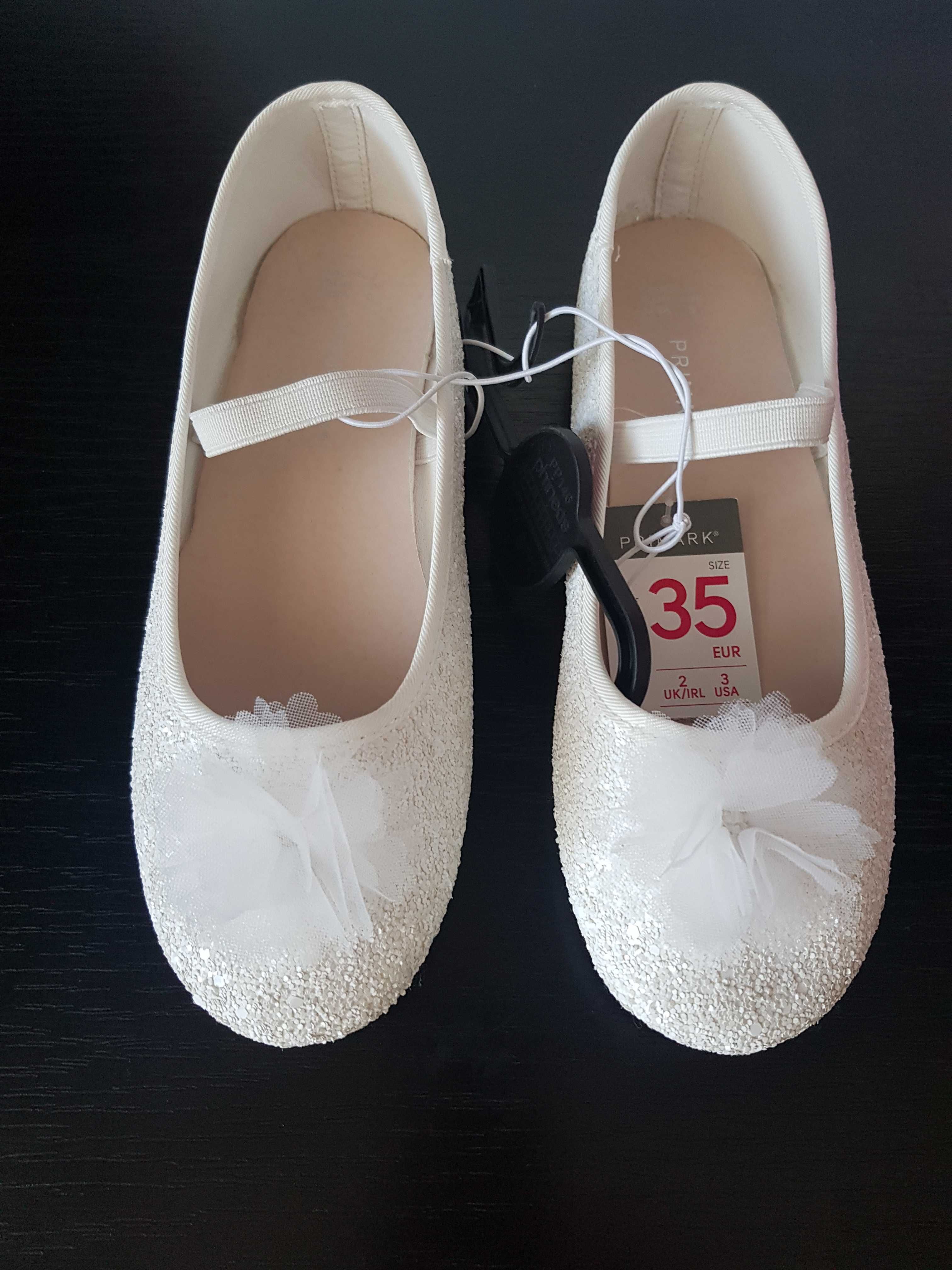 Pantofi NOI albi cu floricica alba 35 (22cm)