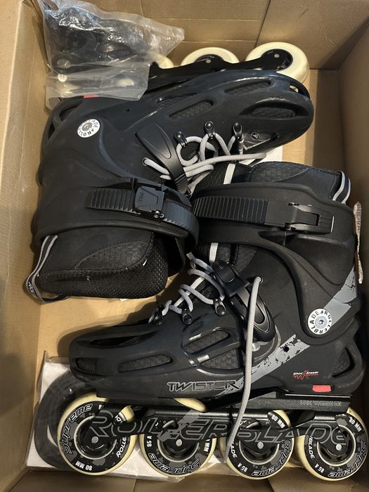 Role Rollerblade Twister 80 marimea 44.5