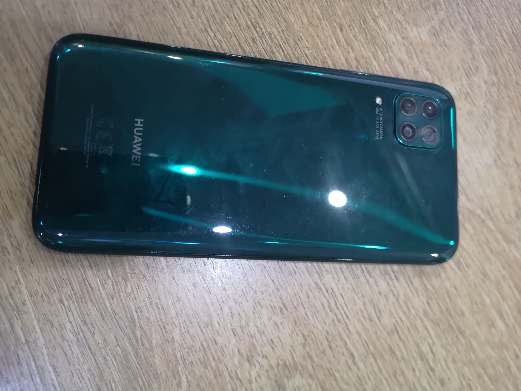 Продавам Huawei P40 Lite, Dual SIM, 128GB, 6GB RAM Като нов