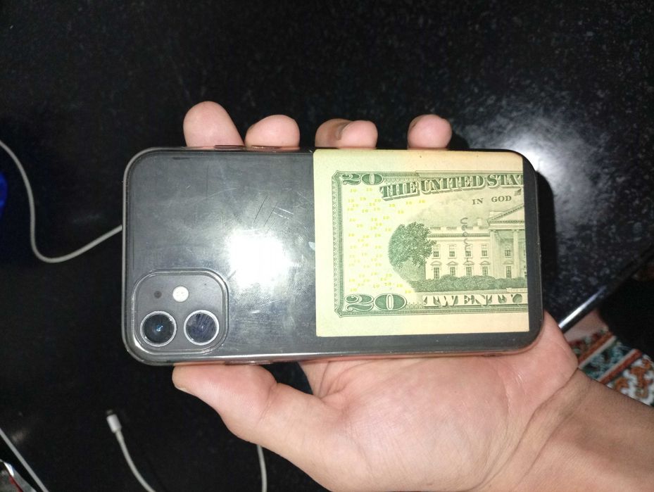 Iphone 11  obmen
