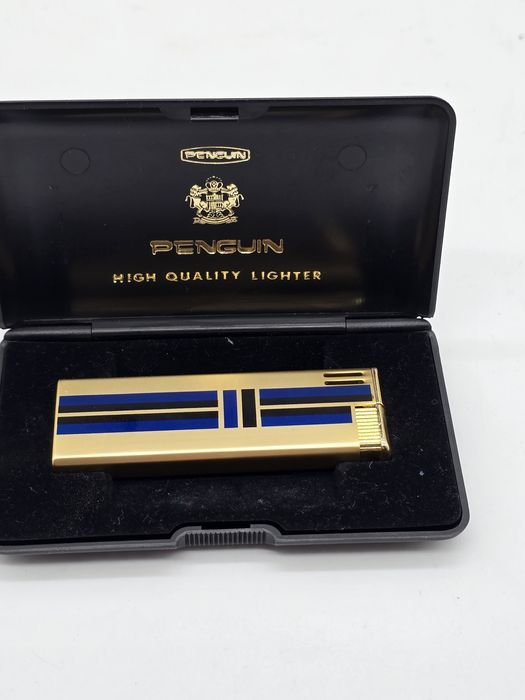 Bricheta veche Penguin mm 8