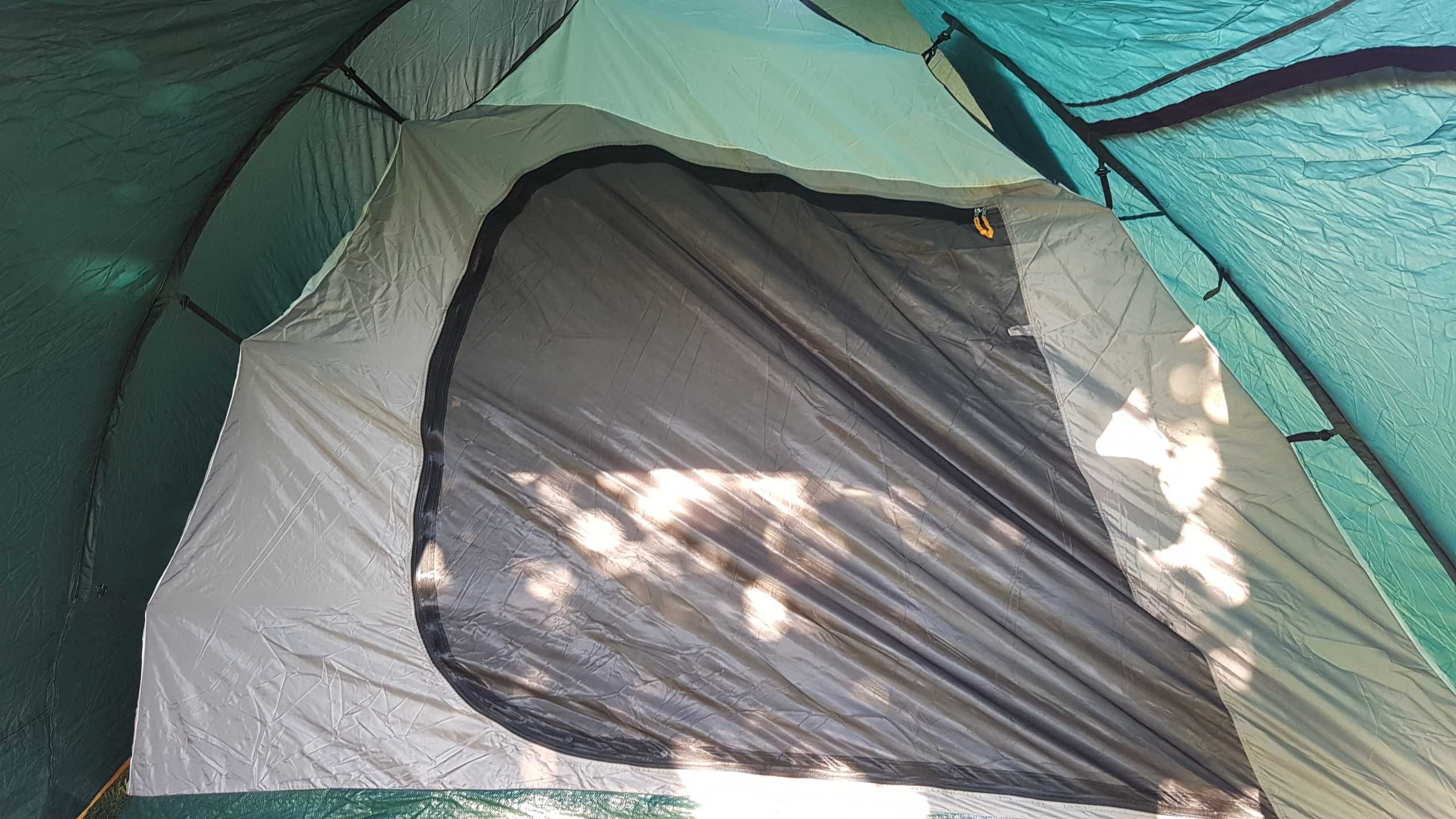 Палатка за 5 човека
