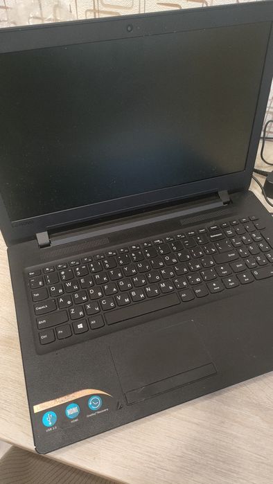 Продам ноутбук на запчасти