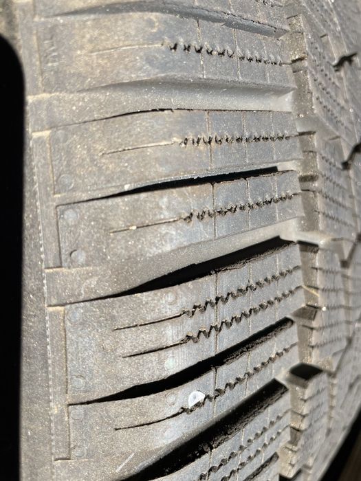 Cauciucuri de vanzare